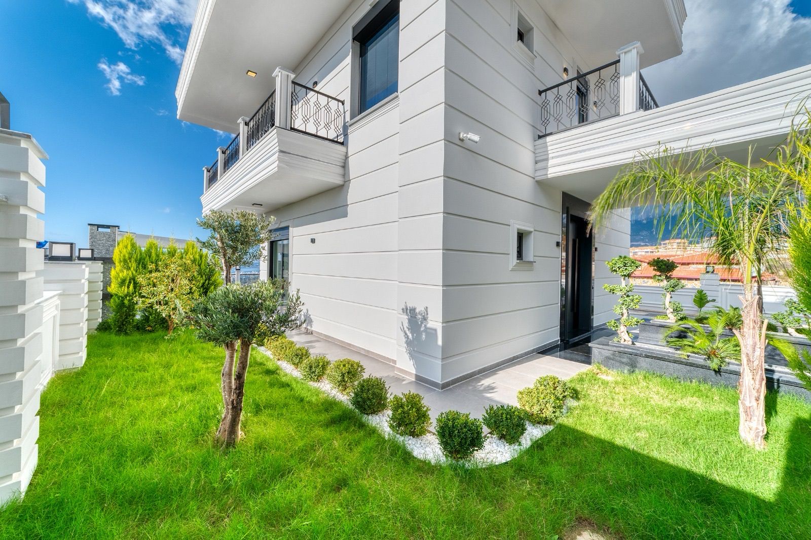 Private villa in modern style with infrastructure in the area of Kargyjak - Umbrella Group - Photo 7