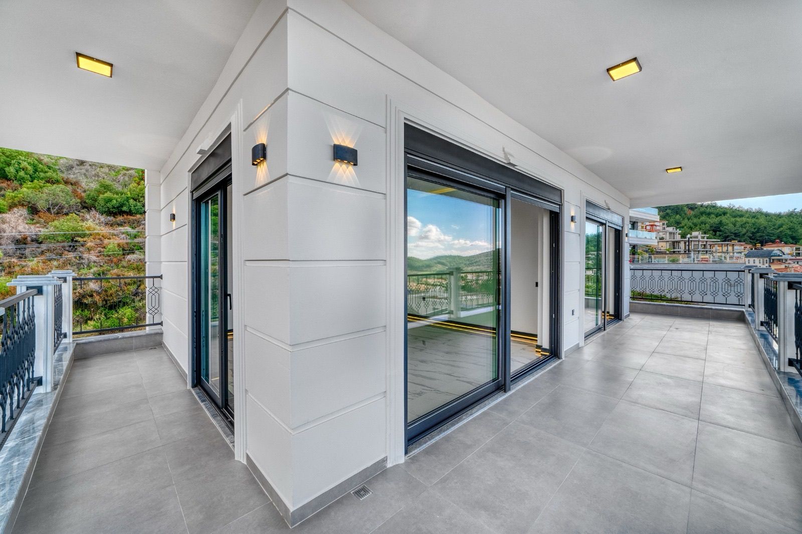 Private villa in modern style with infrastructure in the area of Kargyjak - Umbrella Group - Photo 42