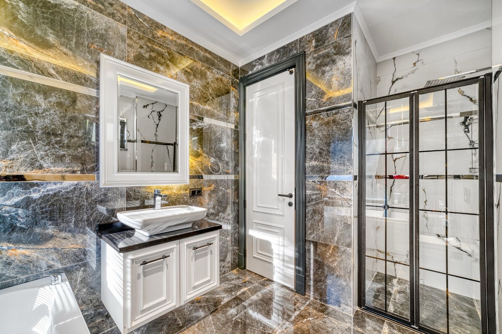 Private villa in modern style with infrastructure in the area of Kargyjak - Umbrella Group - Photo 48