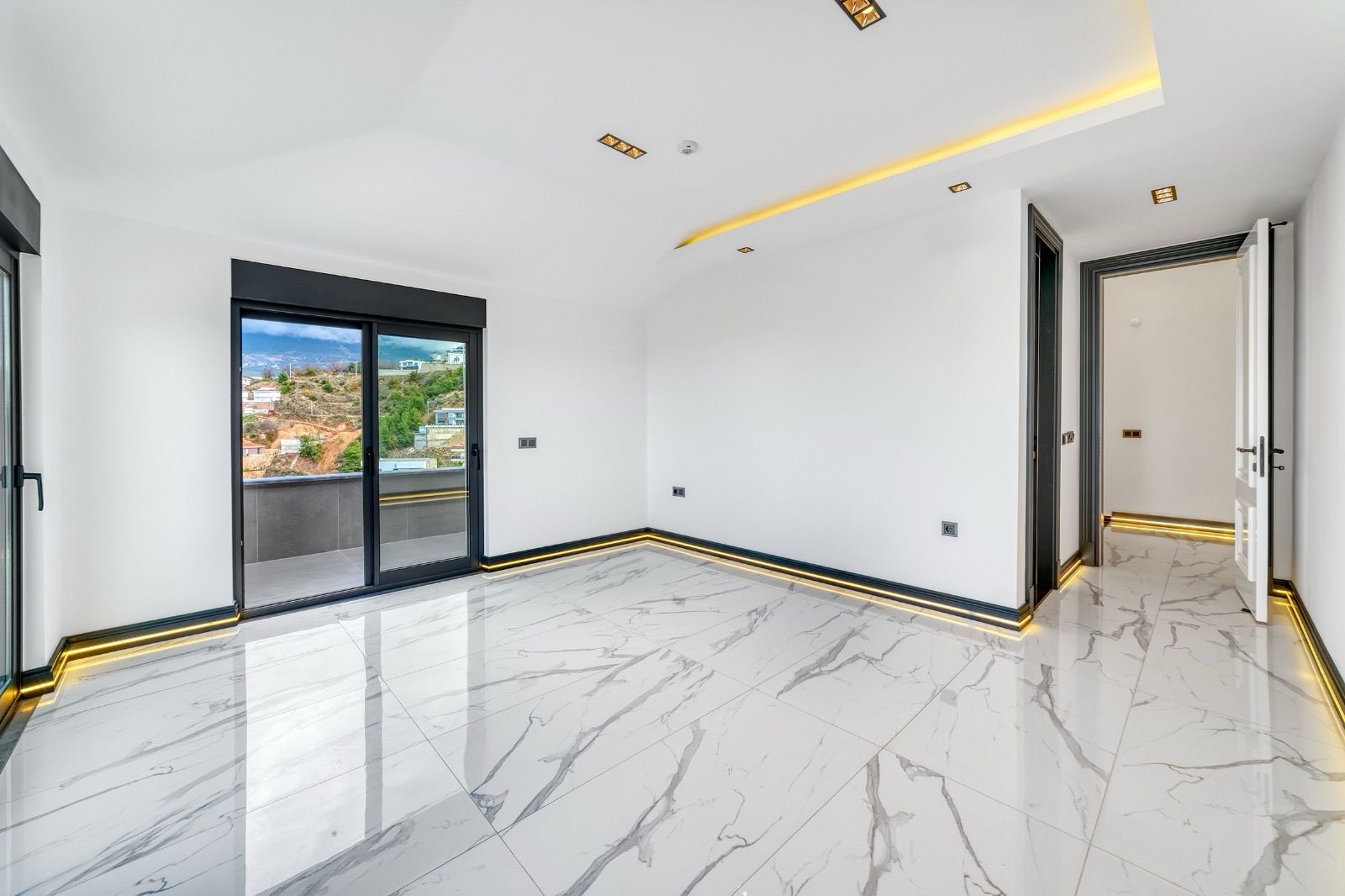 Private villa in modern style with infrastructure in the area of Kargyjak - Umbrella Group - Photo 57