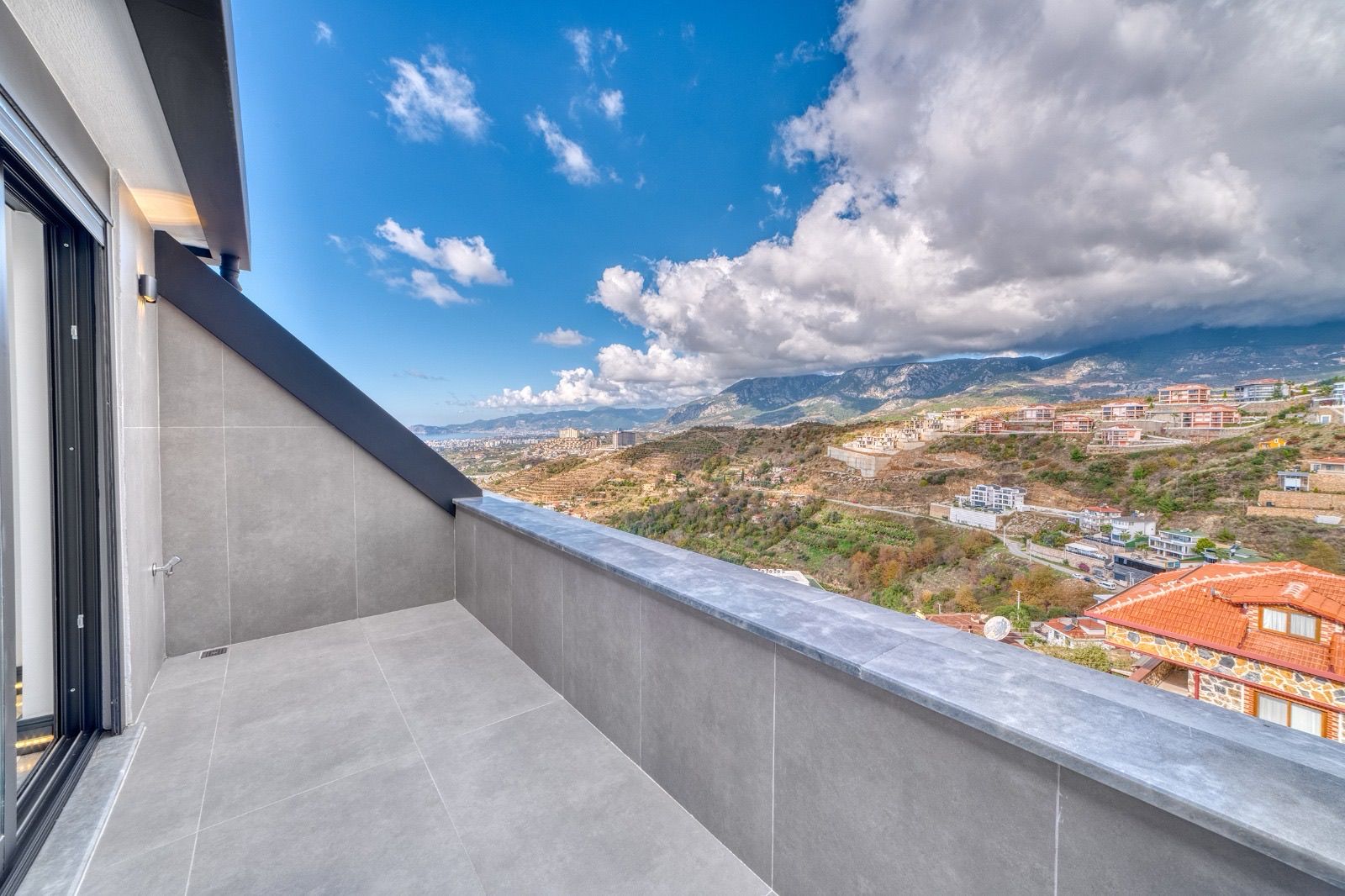 Private villa in modern style with infrastructure in the area of Kargyjak - Umbrella Group - Photo 58