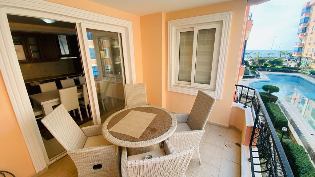Apartment planning 2+1 on the first coastline in Mahmutlar - Umbrella Group - Photo 14