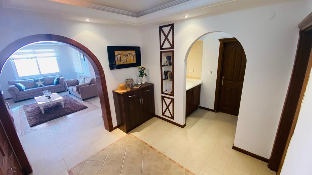 Apartment planning 2+1 on the first coastline in Mahmutlar - Umbrella Group - Photo 18