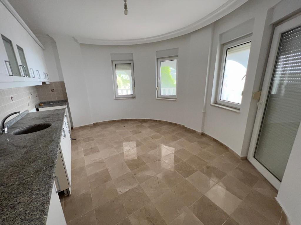Cozy villa (3+1) on the hill, with a beautiful view of the sea and the city - Umbrella Group - Photo 18