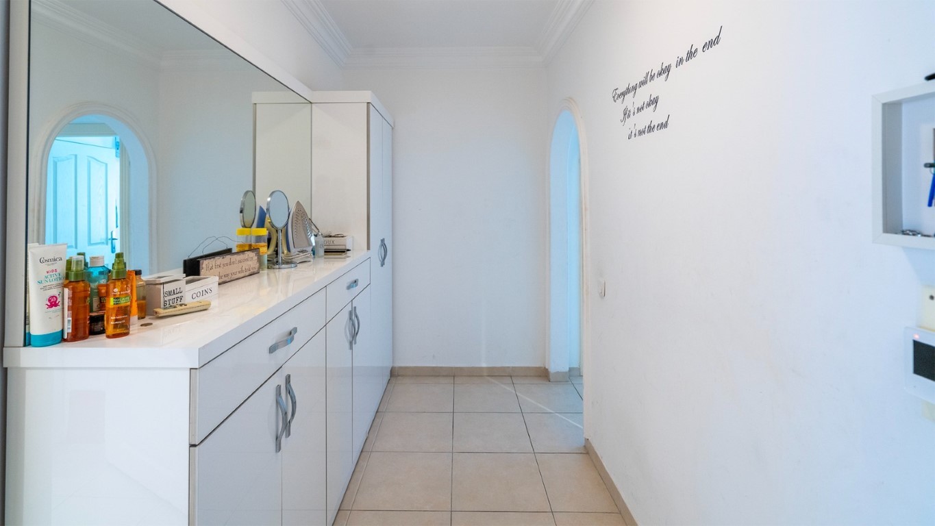 Furnished three bedroom apartment 400 m from the sea (Oba) - Umbrella Group - Photo 16