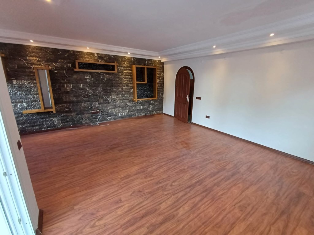 Spacious duplex area of 200 m2, 300 m from the sea in the area of Oba - Umbrella Group - Photo 22