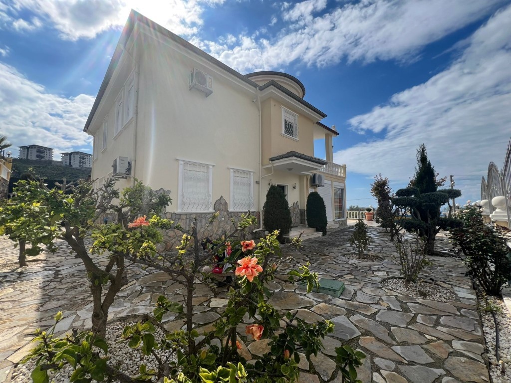 Detached villa with private pool in Kargyjak area - Umbrella Group - Photo 4