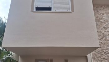 Zoom in