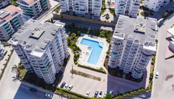 Zoom in