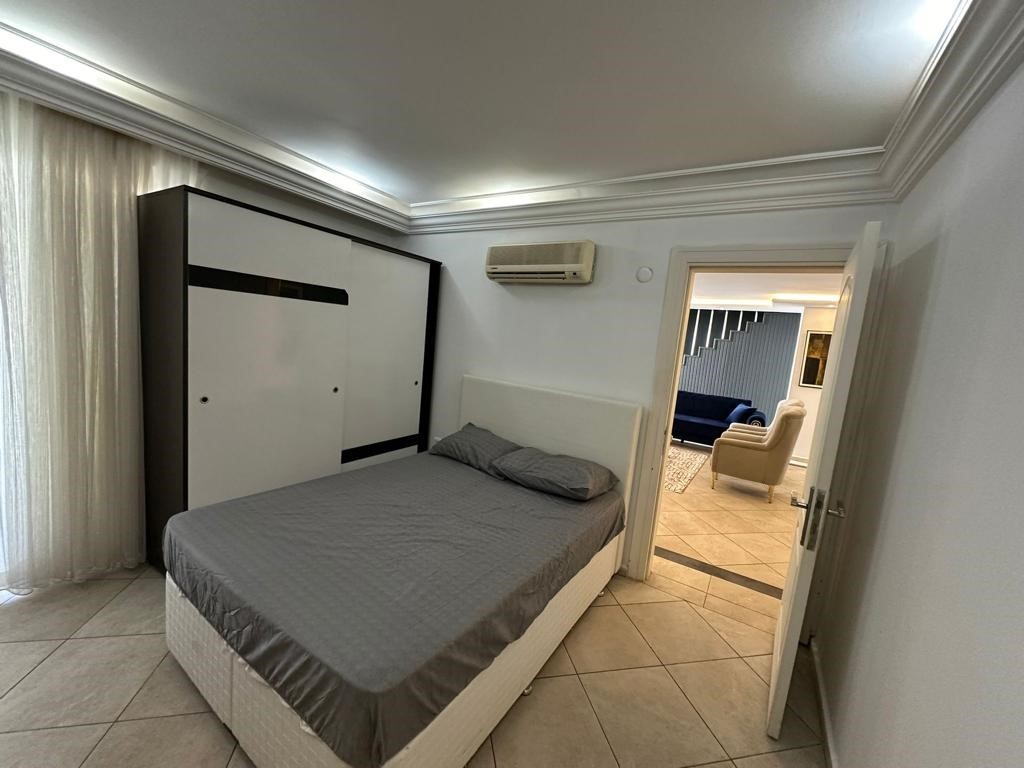 Four bedroom duplex in the area of Oba, 200 m from the sea - Umbrella Group - Photo 4
