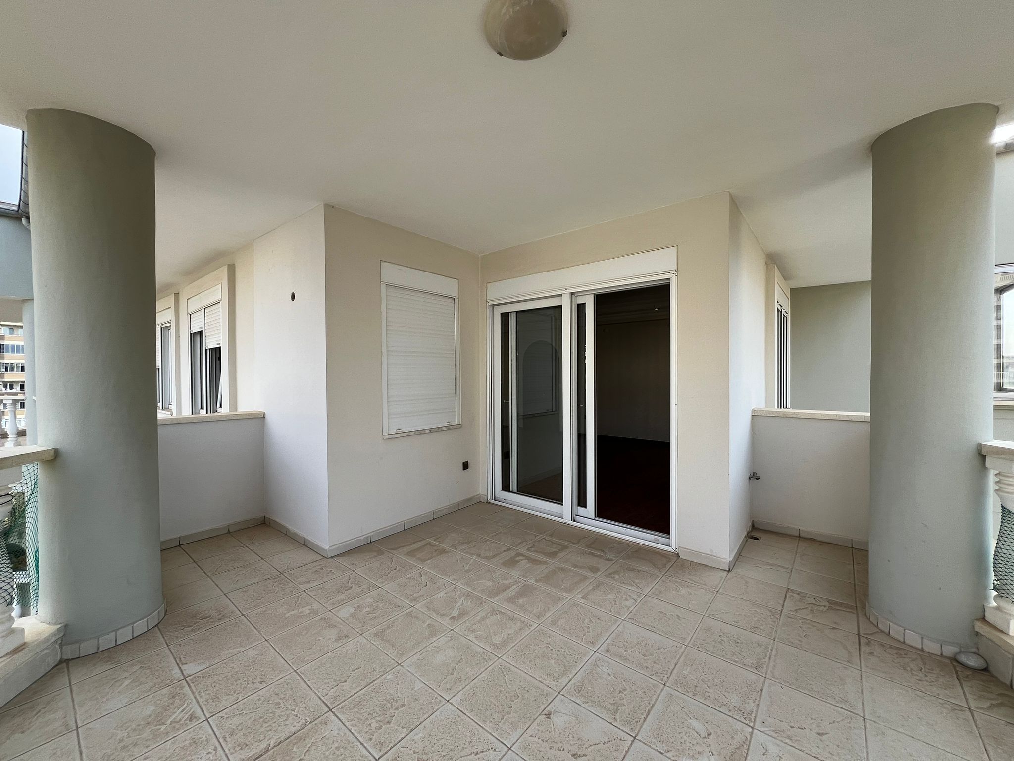 Spacious duplex area of 200 m2, 300 m from the sea in the area of Oba - Umbrella Group - Photo 23