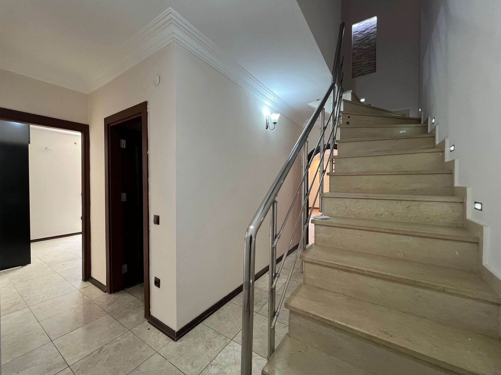 Spacious duplex area of 200 m2, 300 m from the sea in the area of Oba - Umbrella Group - Photo 17