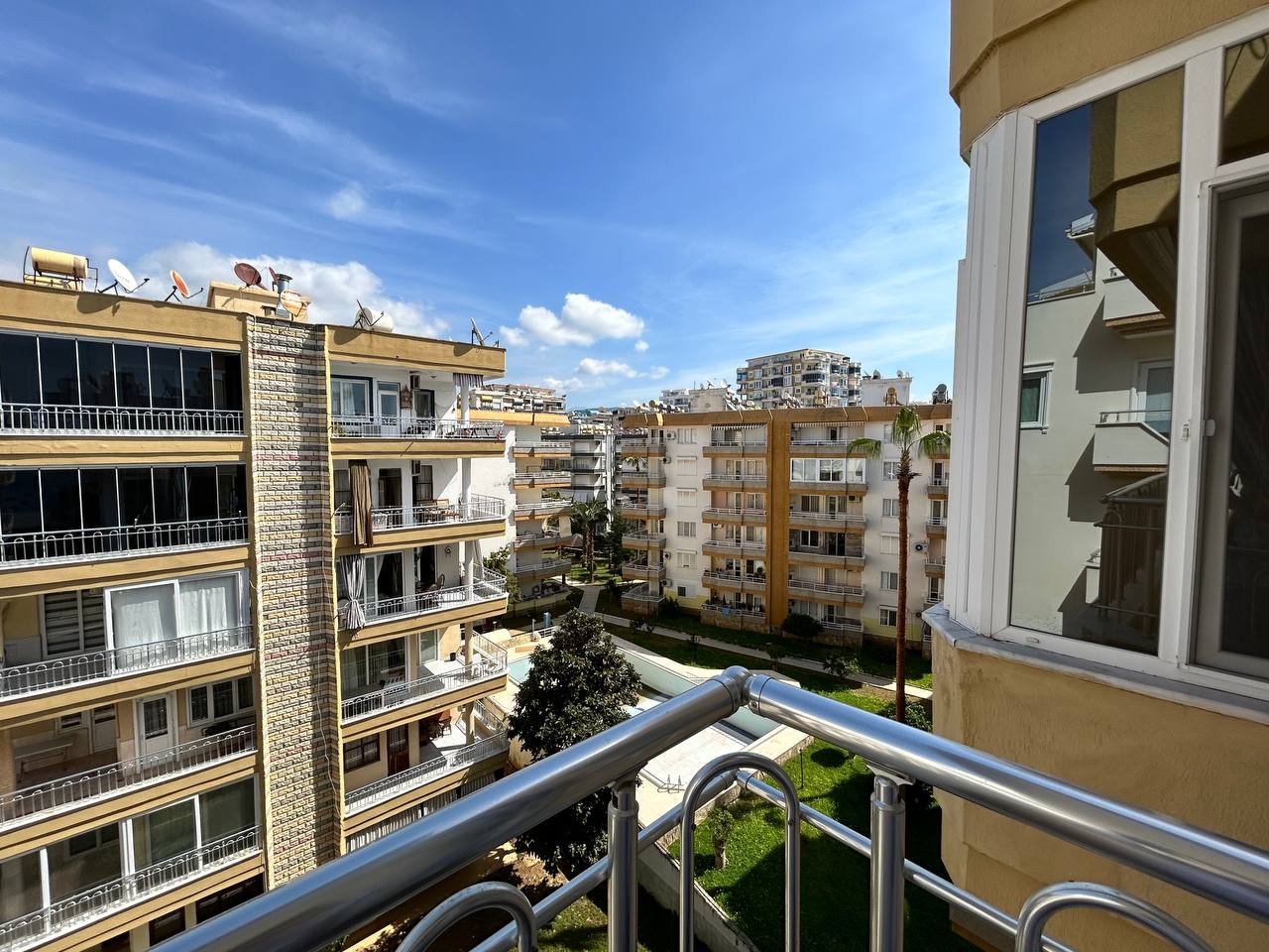 Two bedroom apartment on the first coastline in Mahmutlar - Umbrella Group - Photo 12