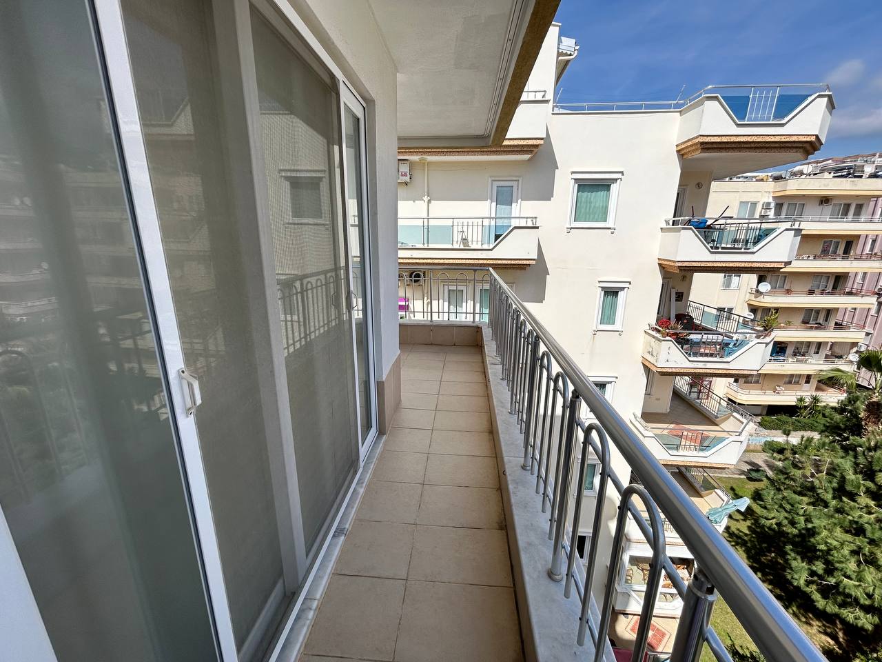 Two bedroom apartment on the first coastline in Mahmutlar - Umbrella Group - Photo 11