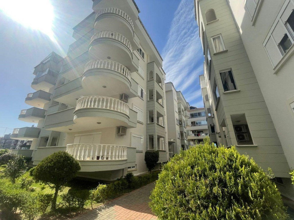 Spacious duplex area of 200 m2, 300 m from the sea in the area of Oba - Umbrella Group - Photo 7