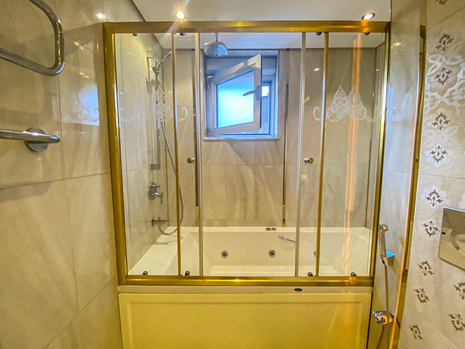 2+1 furnished apartment in Mahmutlar district - Umbrella Group - Photo 19