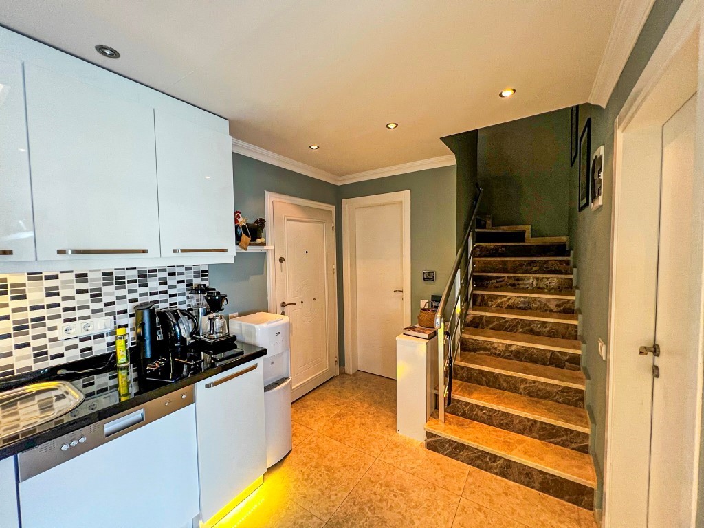 Spacious duplex with 3+1 apartments in Oba district - Umbrella Group - Photo 4