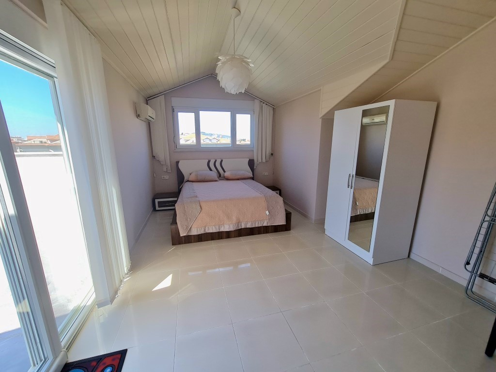 Spacious 350 m2 duplex with terrace - Umbrella Group - Photo 18