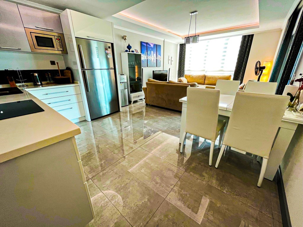 Spacious 3+1 apartment on the 1st floor, Both - Umbrella Group - Photo 4