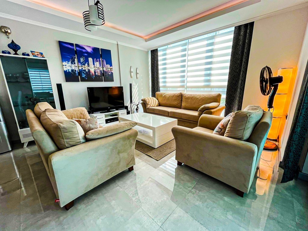 Spacious 3+1 apartment on the 1st floor, Both - Umbrella Group - Photo 3