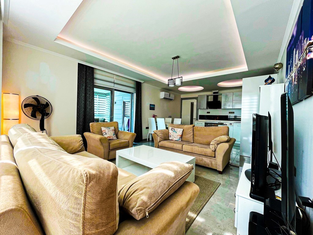 Spacious 3+1 apartment on the 1st floor, Both - Umbrella Group - Photo 2
