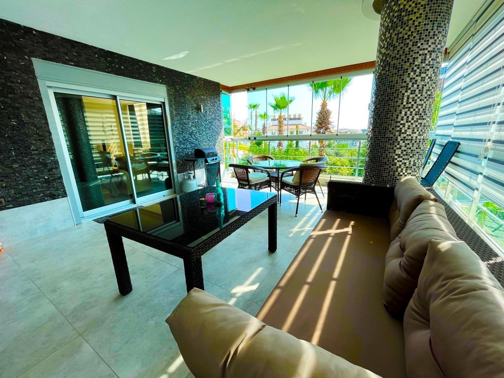 Spacious 3+1 apartment on the 1st floor, Both - Umbrella Group - Photo 7