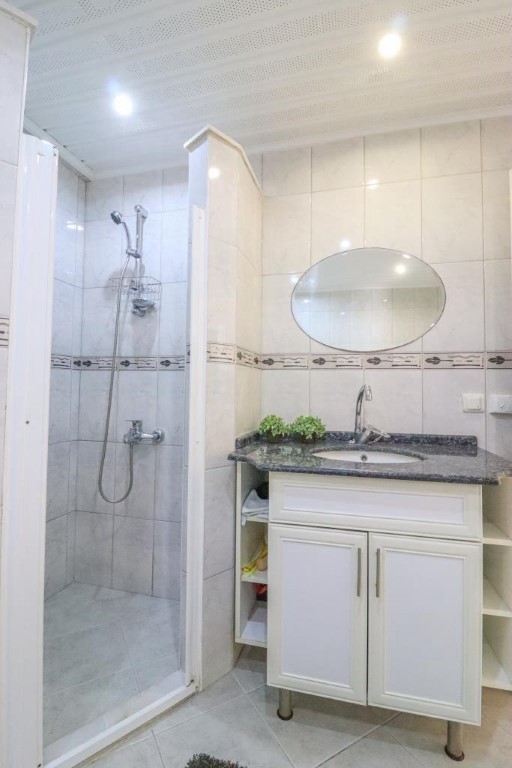 Fully furnished apartment (2+1) in Jikjilli district - Umbrella Group - Photo 14
