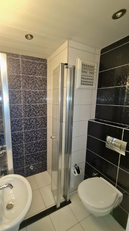 Spacious two bedroom apartment 500 m from the sea (Both) - Umbrella Group - Photo 10