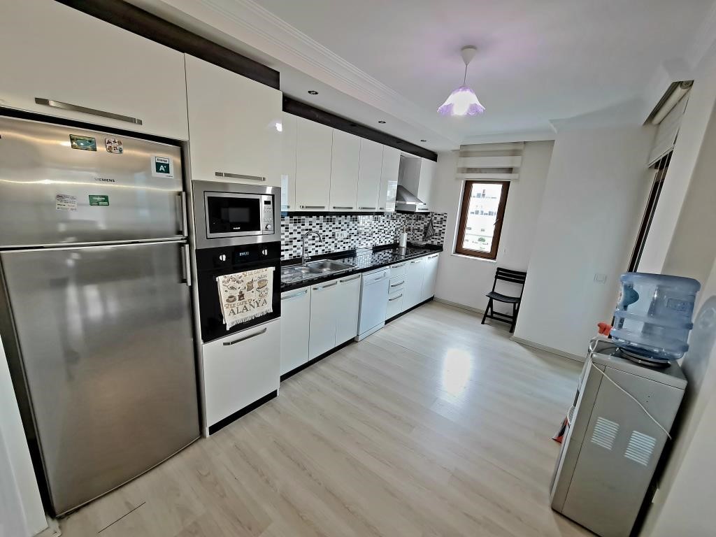 Spacious two bedroom apartment 500 m from the sea (Both) - Umbrella Group - Photo 3