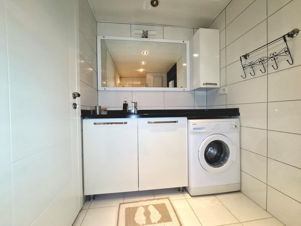 Spacious two bedroom apartment 500 m from the sea (Both) - Umbrella Group - Photo 6