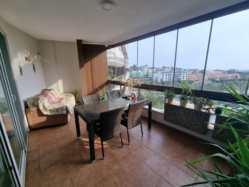 Three-room apartment on the 6th floor with pool view, Thomasur - Umbrella Group - Photo 5