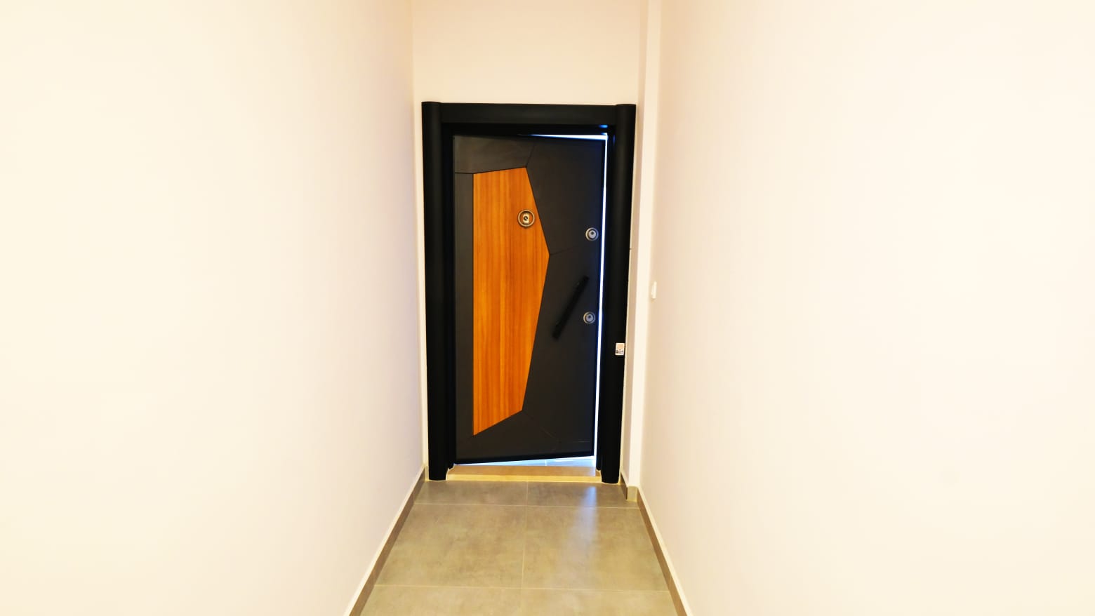 2+1 apartment in Mahmutlar district - Umbrella Group - Photo 7