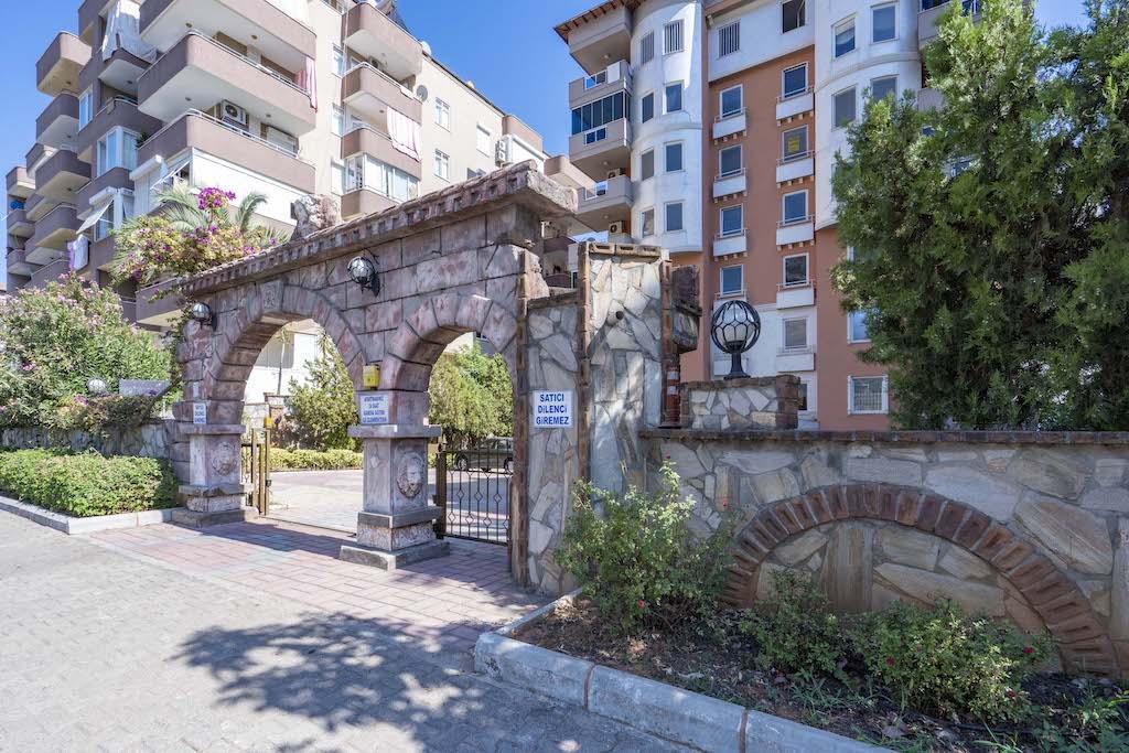 Three-room apartment in the district of Cleopatra, Alanya - Umbrella Group - Photo 25