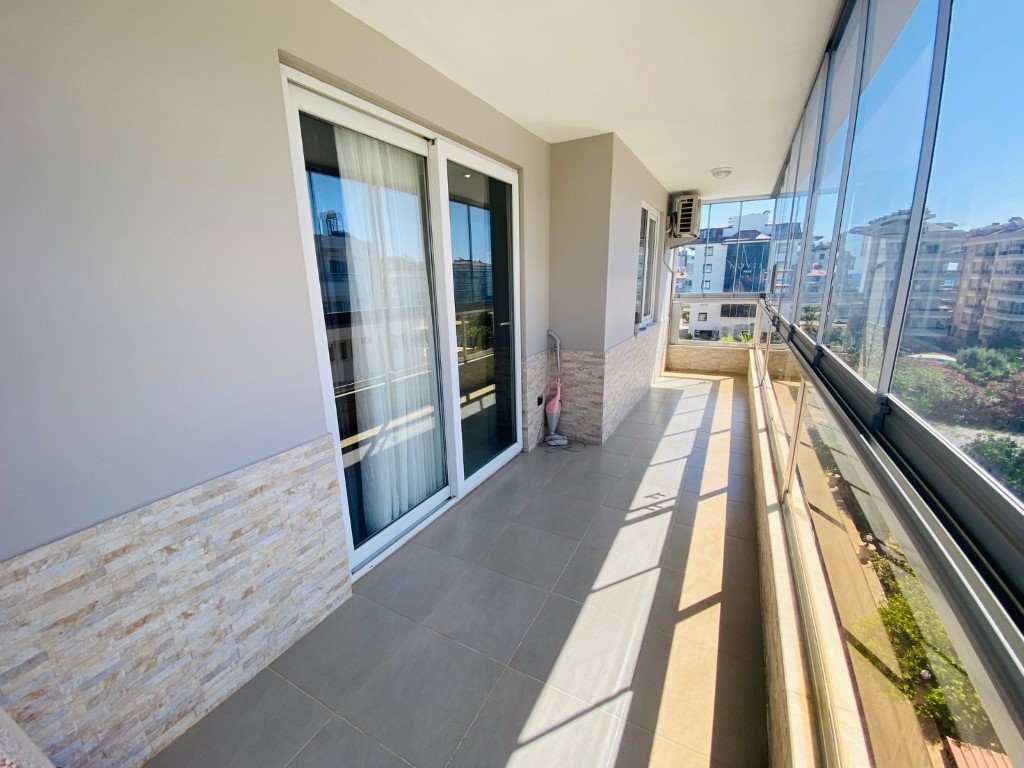 Three bedroom apartment in Kester - Umbrella Group - Photo 4