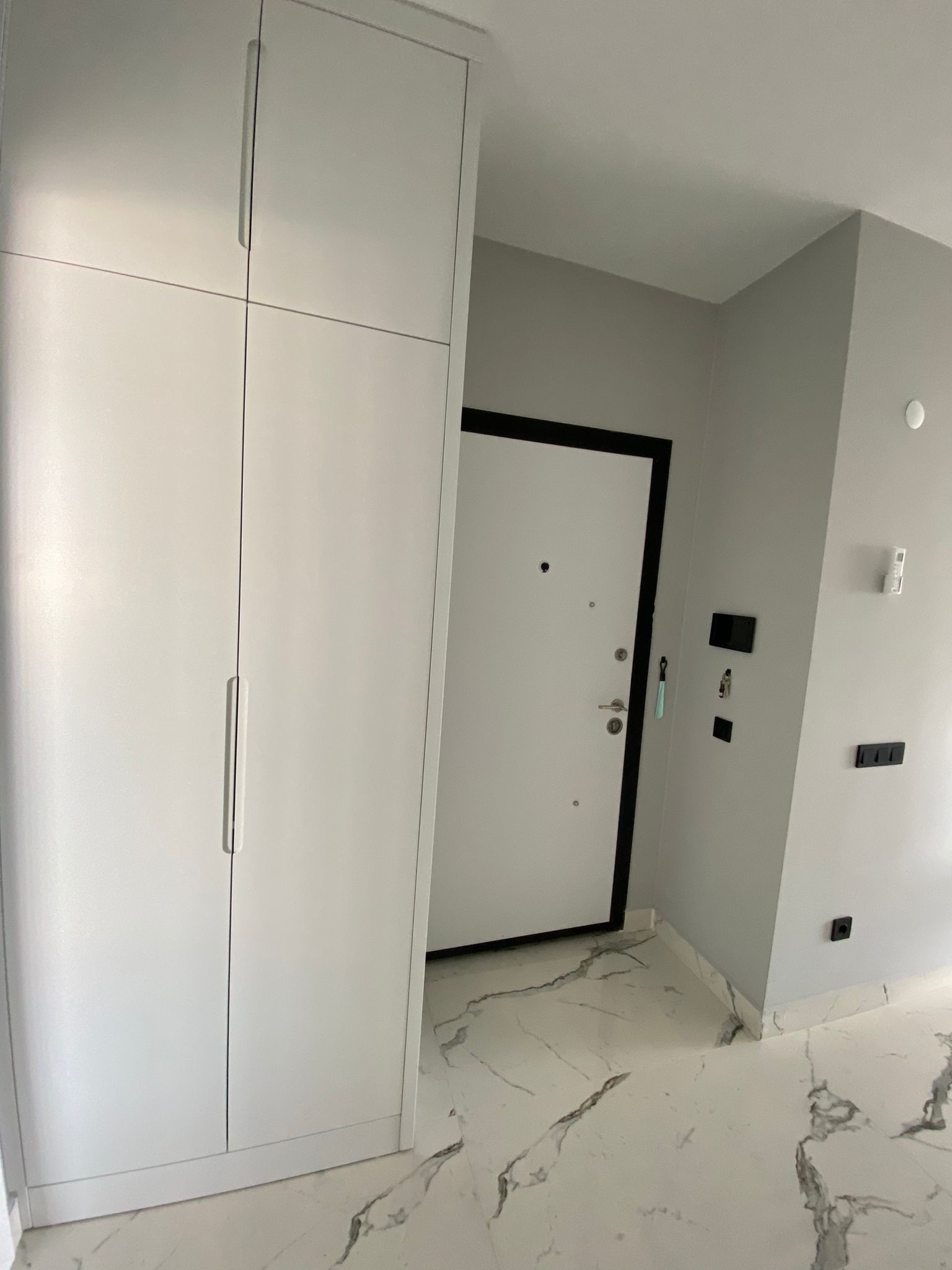 Two-room apartment 55 m2 on the first line of the sea with sea view - Umbrella Group - Photo 3