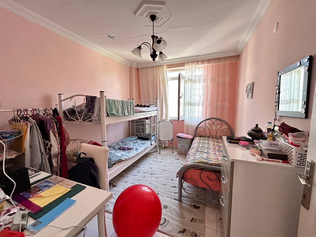 2+1 apartment with separate kitchen in Mahmutlar district - Umbrella Group - Photo 18