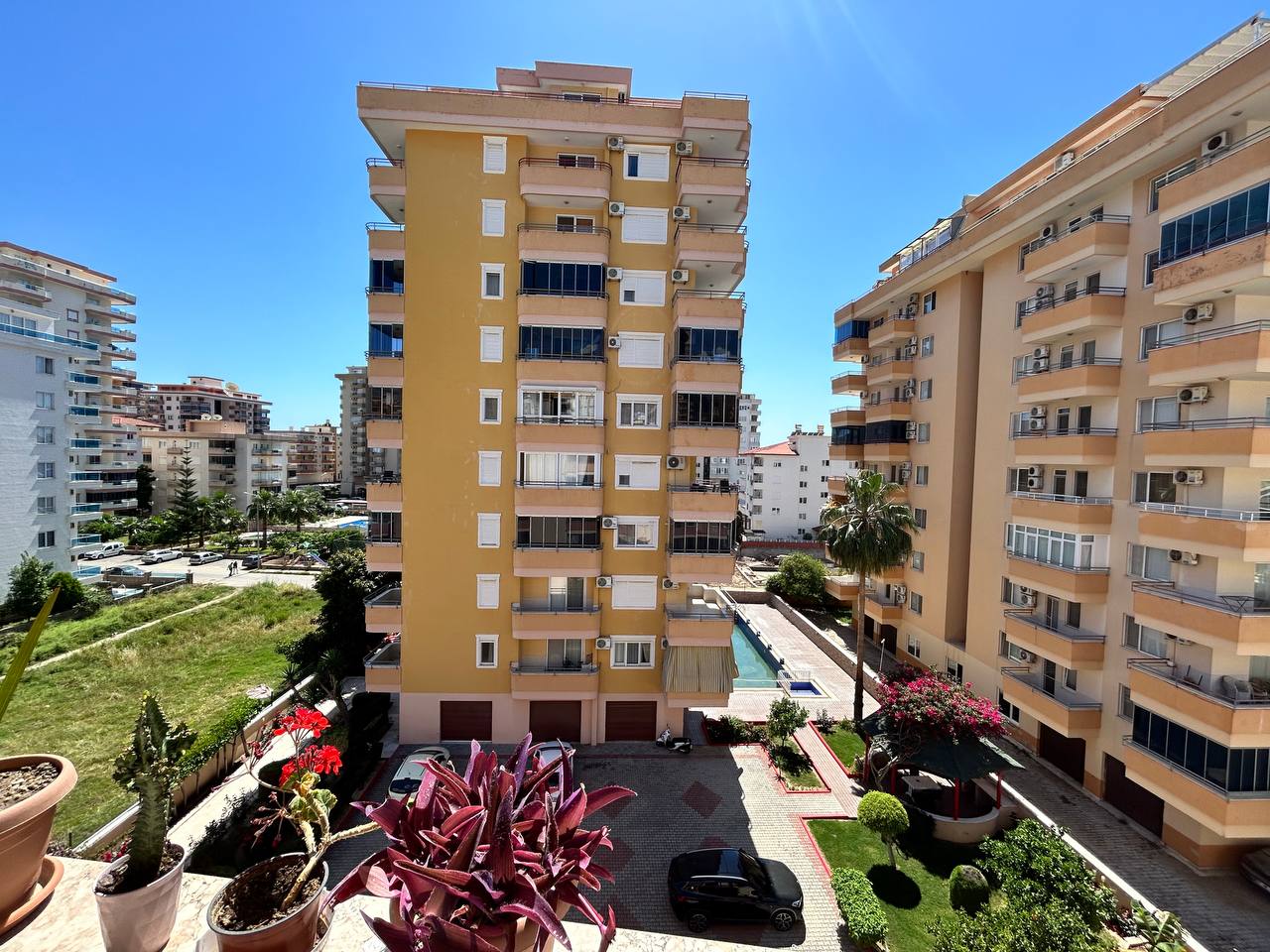 2+1 apartment with separate kitchen in Mahmutlar district - Umbrella Group - Photo 12