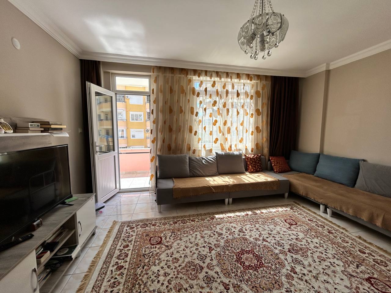 2+1 apartment with separate kitchen in Mahmutlar district - Umbrella Group - Photo 2