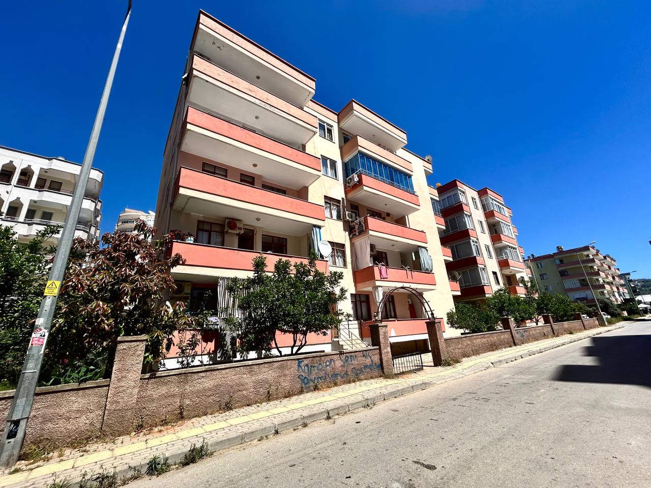 2+1 apartment with separate kitchen in Mahmutlar district - Umbrella Group - Photo 25