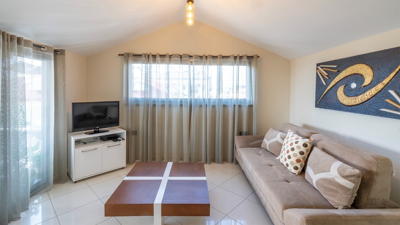 Spacious duplex (4+1) 50 m from the beach, Alanya - Umbrella Group - Photo 17