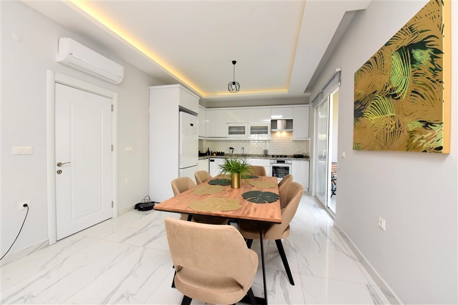 Spacious three bedroom apartment in the center of Alanya, 750 m from the beach - Umbrella Group - Photo 3