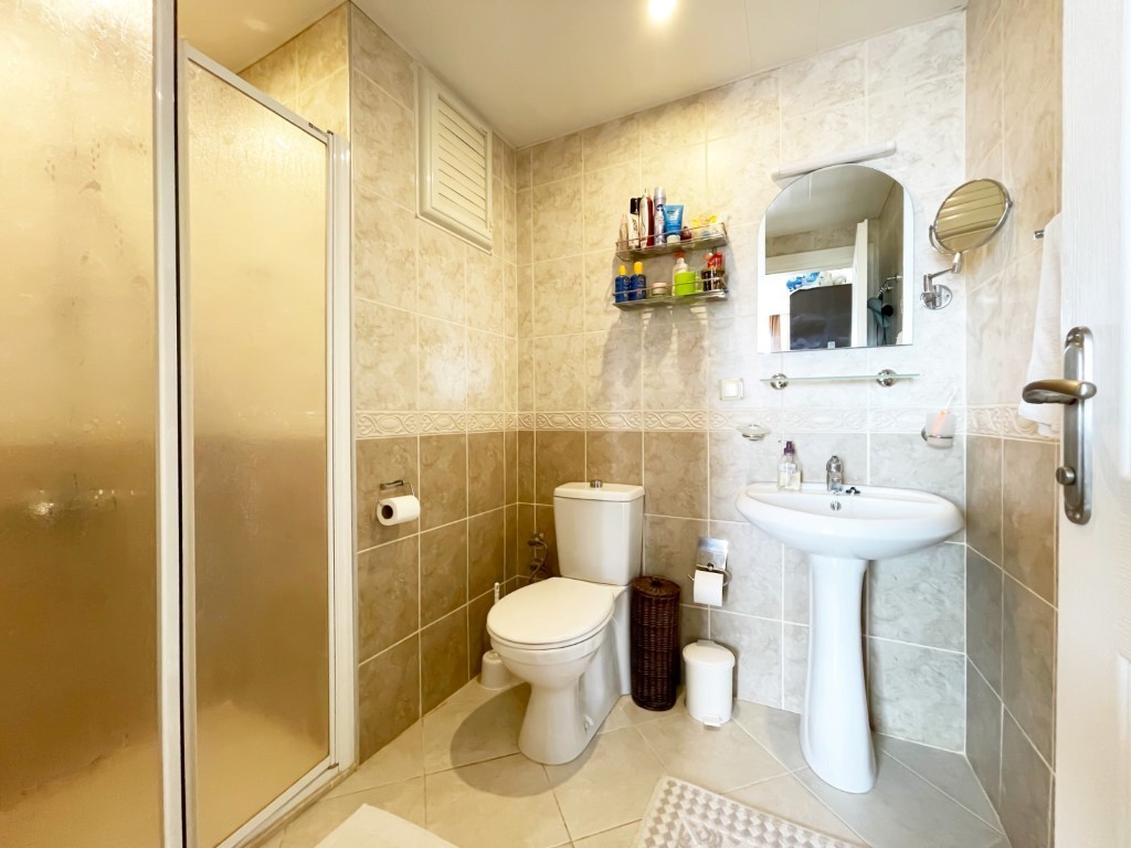 Three-room apartment in Mahmutlar, close to the sea - Umbrella Group - Photo 15