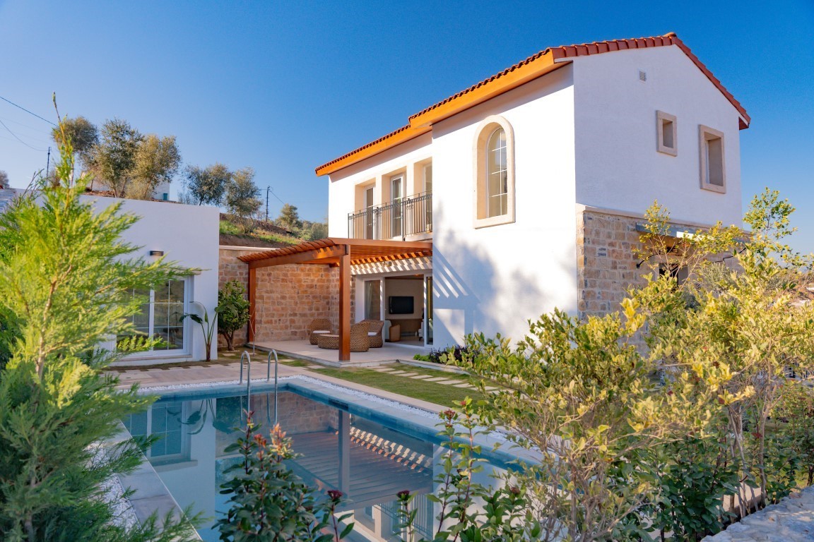 Luxury villas in Bodrum - a combination of traditional style and modern facilities on 42.800 m 2 - Umbrella Group - Photo 3