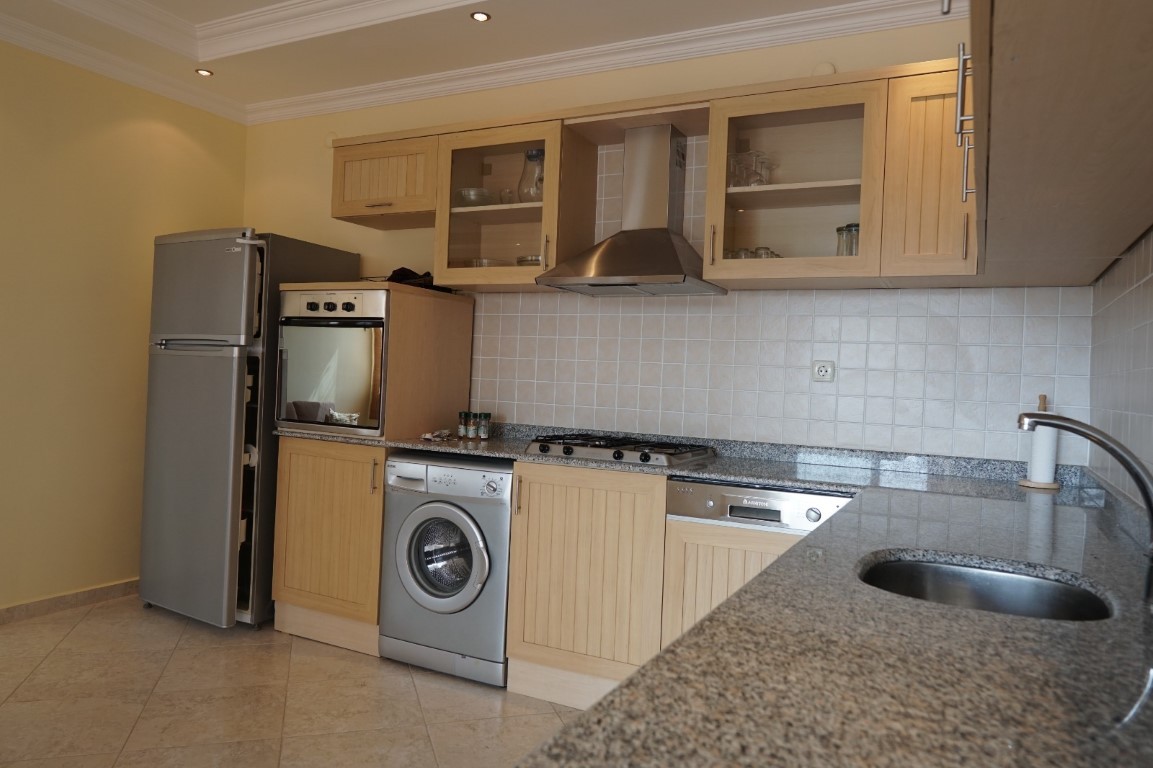 Three-room apartment of 124 m2, in the district of Thommeer - Umbrella Group - Photo 5