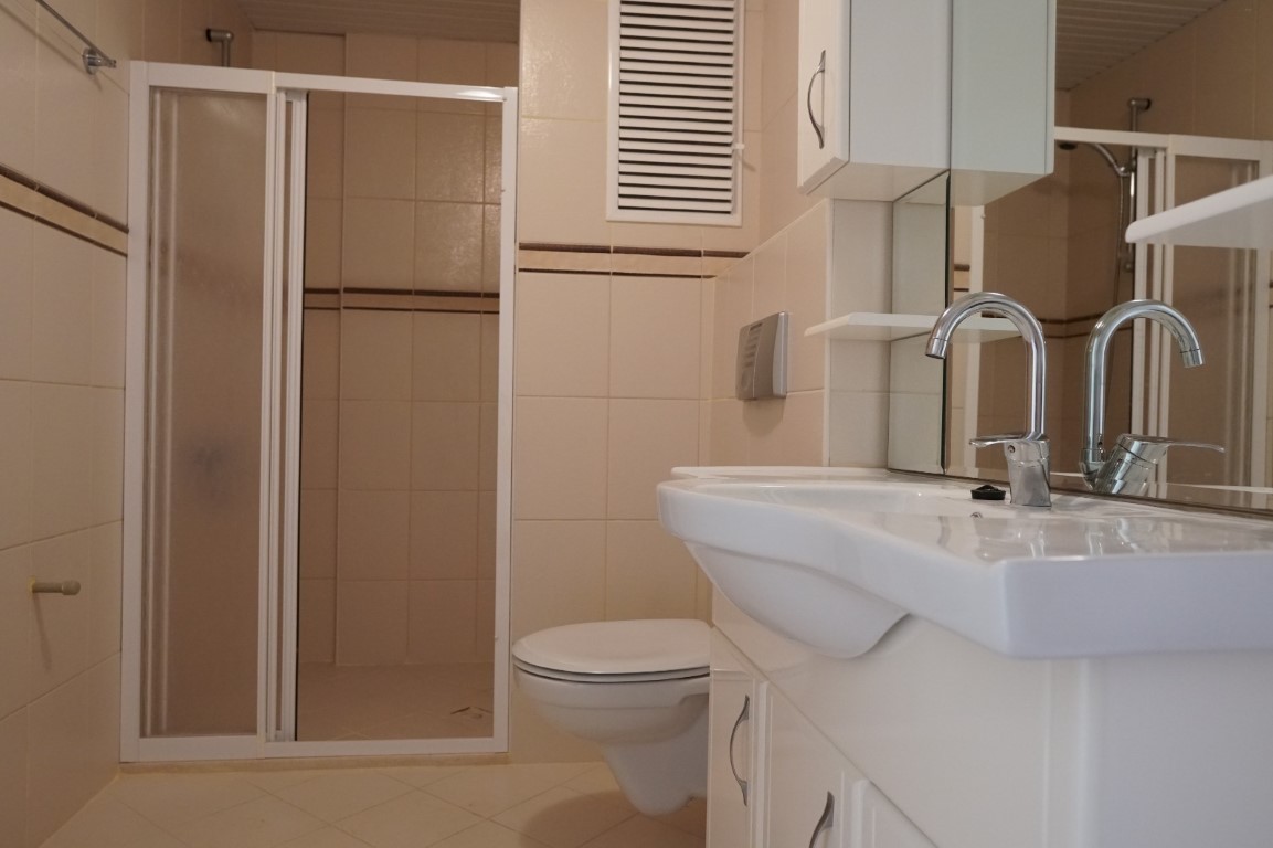 Three-room apartment of 124 m2, in the district of Thommeer - Umbrella Group - Photo 11