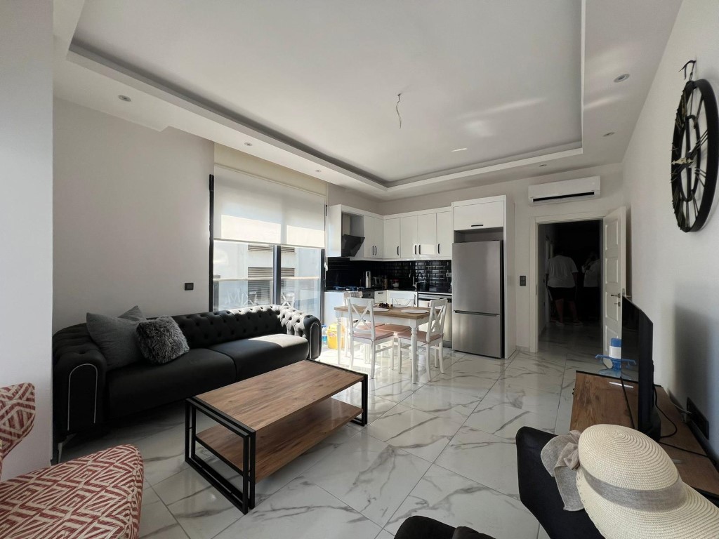 Bright four-room apartment 100 m from the sea, center - Umbrella Group - Photo 3