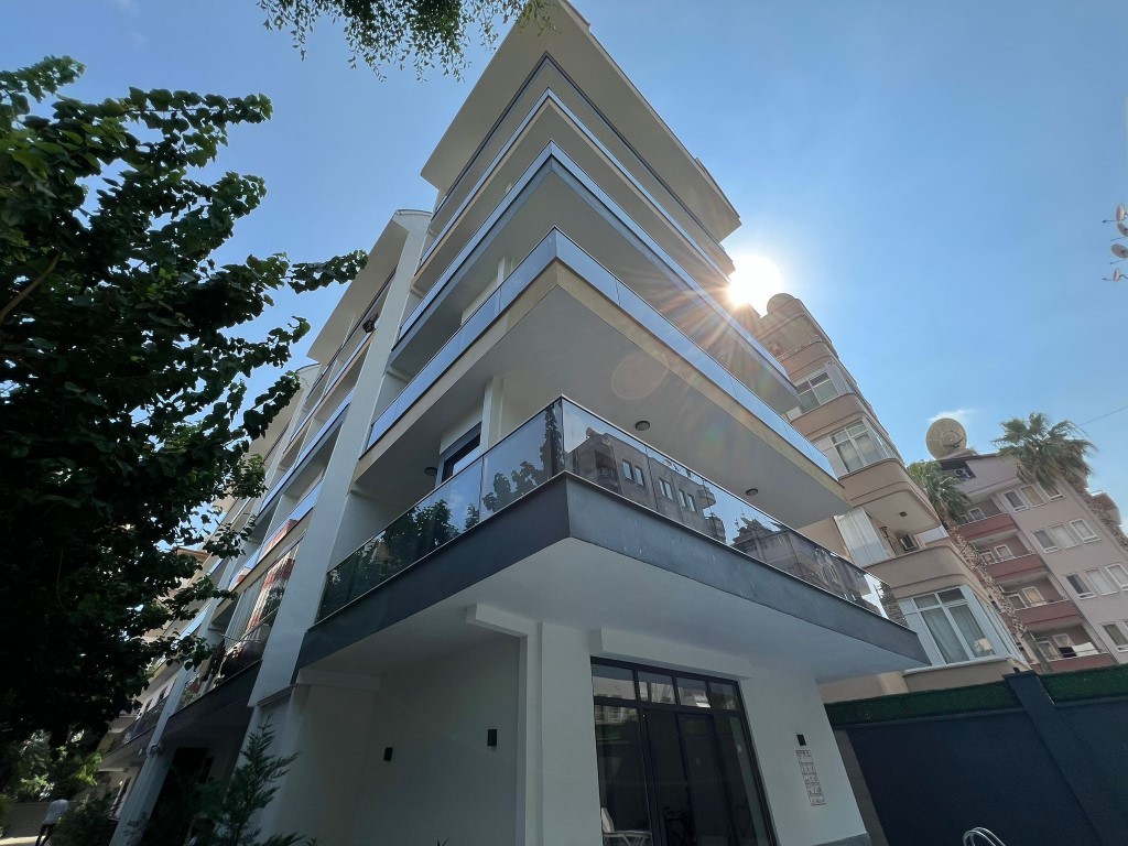Bright four-room apartment 100 m from the sea, center - Umbrella Group - Photo 16