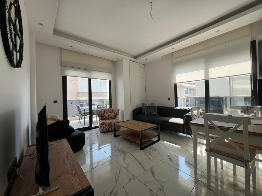 Bright four-room apartment 100 m from the sea, center - Umbrella Group - Photo 2