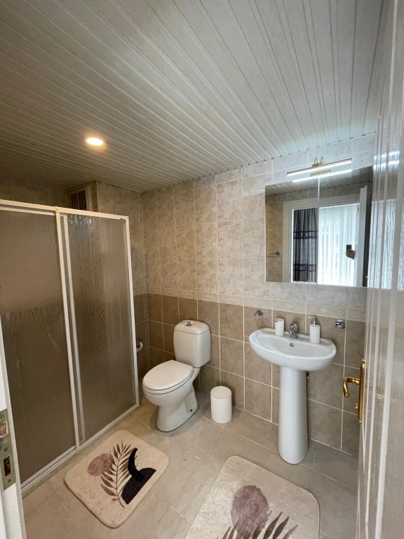 U6136 - Photo 10