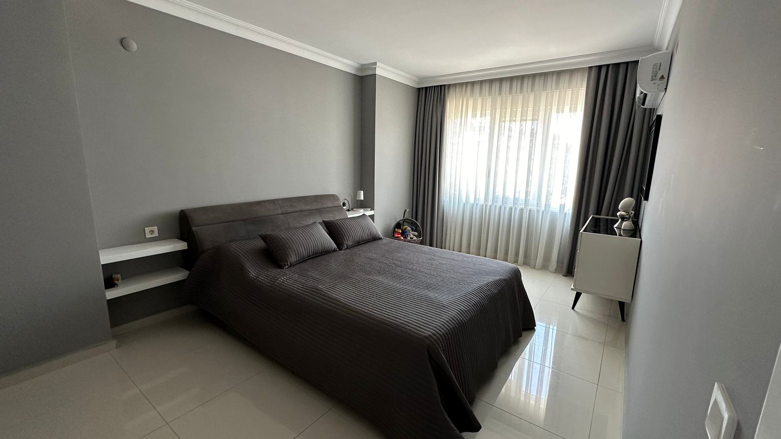 Three-room apartment with furniture, 110 m2, near the sea, in the district of Oba - Umbrella Group - Photo 20